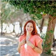 I am a very social person, a translator that loves foreign languages.